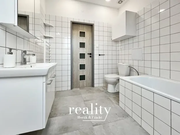 Pronájem bytu 1+kk, Znojmo, Smetanova, 26 m2