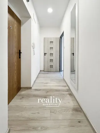 Pronájem bytu 1+kk, Znojmo, Smetanova, 26 m2