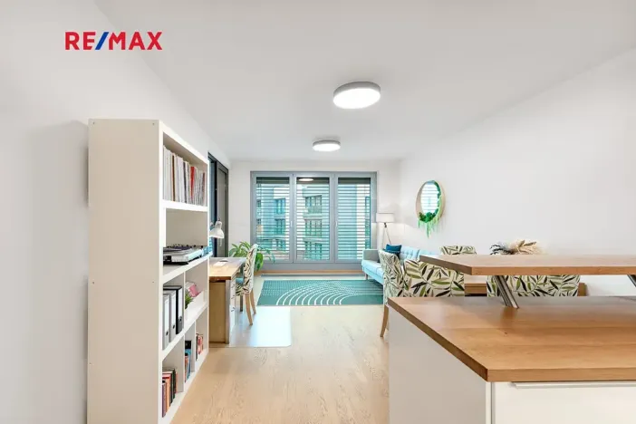 Pronájem bytu 2+kk, Praha - Libeň, Vojenova, 62 m2