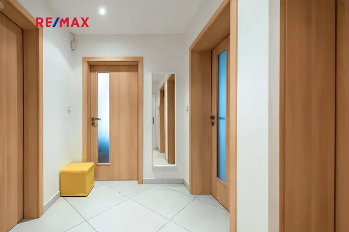 Pronájem bytu 2+kk, Praha - Libeň, Vojenova, 62 m2