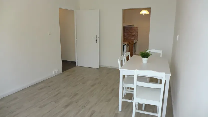 Pronájem bytu 2+kk, Praha - Ruzyně, Ciolkovského, 42 m2