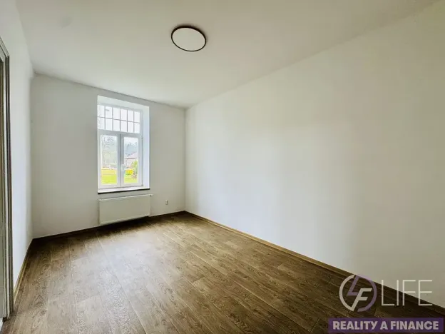 Pronájem bytu 2+1, Roztoky u Jilemnice, 63 m2