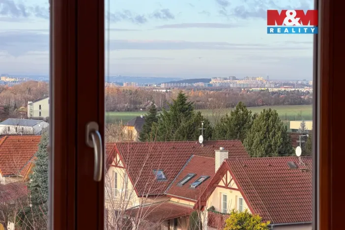 Pronájem bytu 3+kk, Praha - Kolovraty, Meduňková, 109 m2