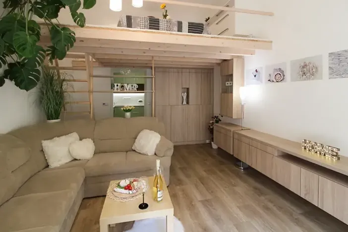 Pronájem bytu 1+1, Praha - Karlín, Vítkova, 43 m2