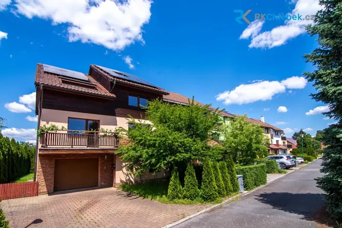 Prodej rodinného domu, Baška, 350 m2