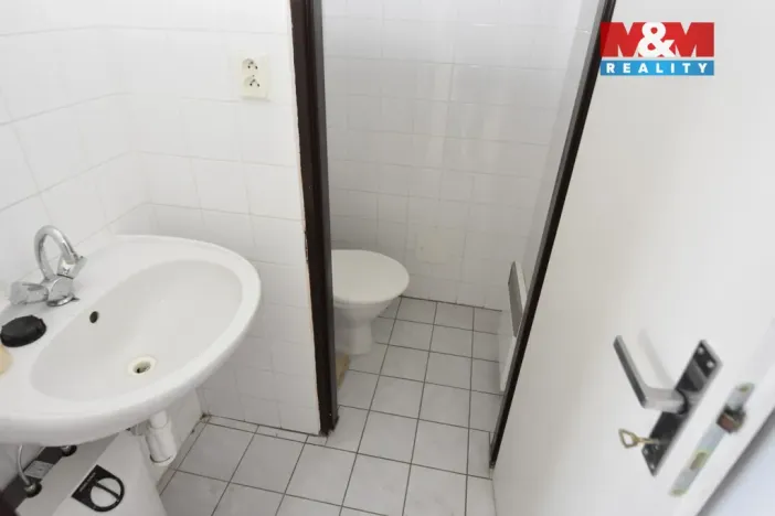 Pronájem obchodního prostoru, Liberec - Liberec II-Nové Město, Papírová, 36 m2