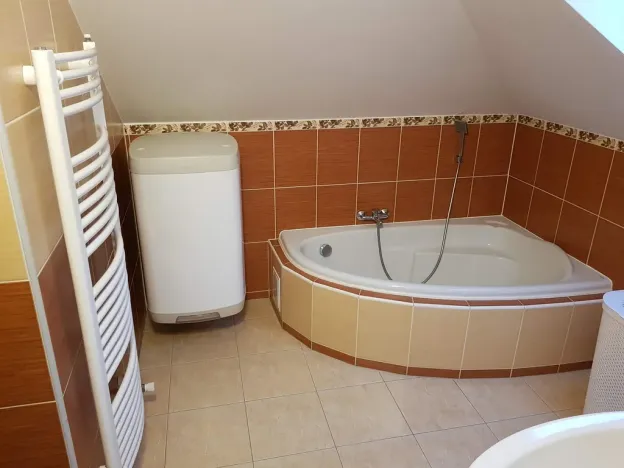 Pronájem bytu 3+1, Dolany, 94 m2