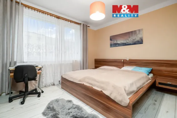 Prodej bytu 3+1, Teplice, Palackého, 74 m2