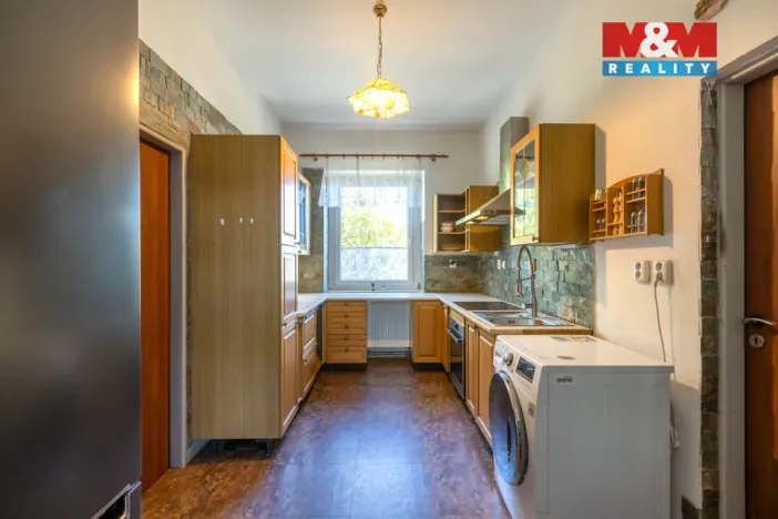 Prodej rodinného domu, Račiněves, 204 m2