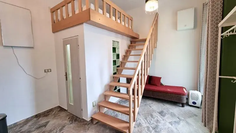 Pronájem obchodního prostoru, Jihlava, Brněnská, 20 m2