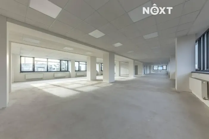 Pronájem kanceláře, Praha - Strašnice, Průběžná, 375 m2