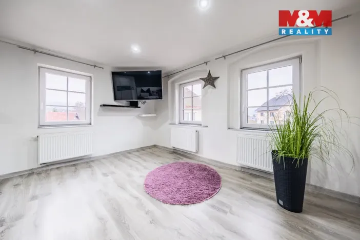 Prodej rodinného domu, Okounov, 197 m2