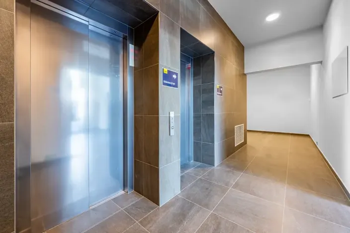 Pronájem bytu 1+kk, Praha - Hloubětín, Poděbradská, 32 m2