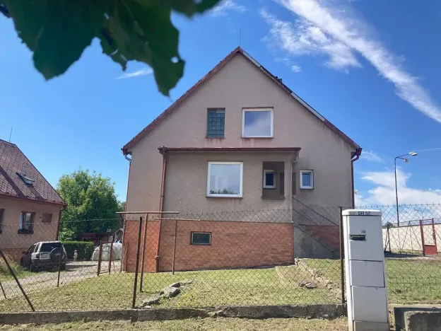 Pronájem rodinného domu, Osík, 160 m2