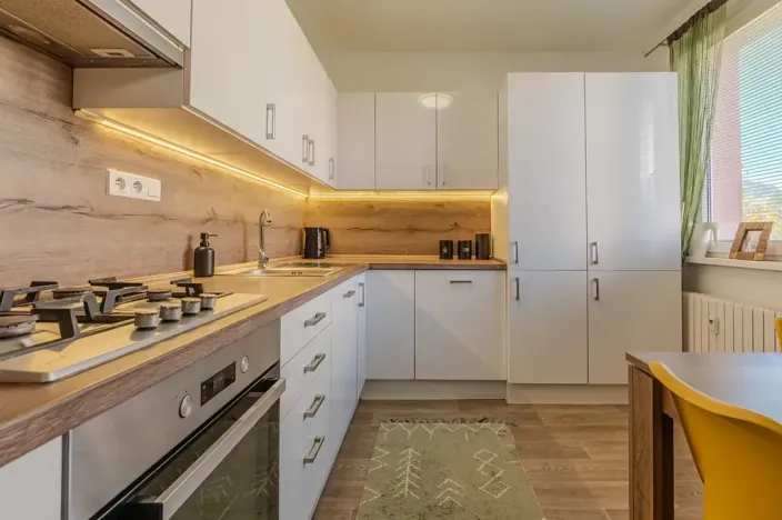 Prodej bytu 3+1, Kopřivnice, 17. listopadu, 66 m2