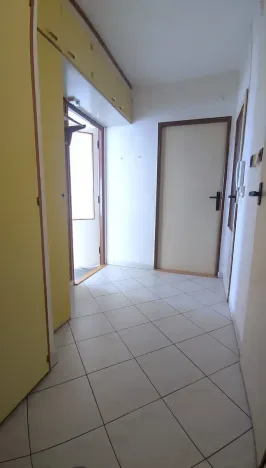 Prodej bytu 3+1, Hradec Králové, Třebechovická, 56 m2