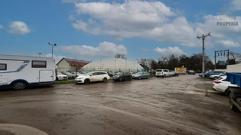 Prodej garáže, Brno, 77 m2