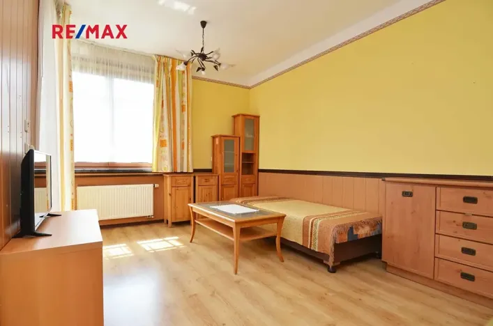 Pronájem bytu 2+kk, Praha - Hlubočepy, Pod třešněmi, 50 m2