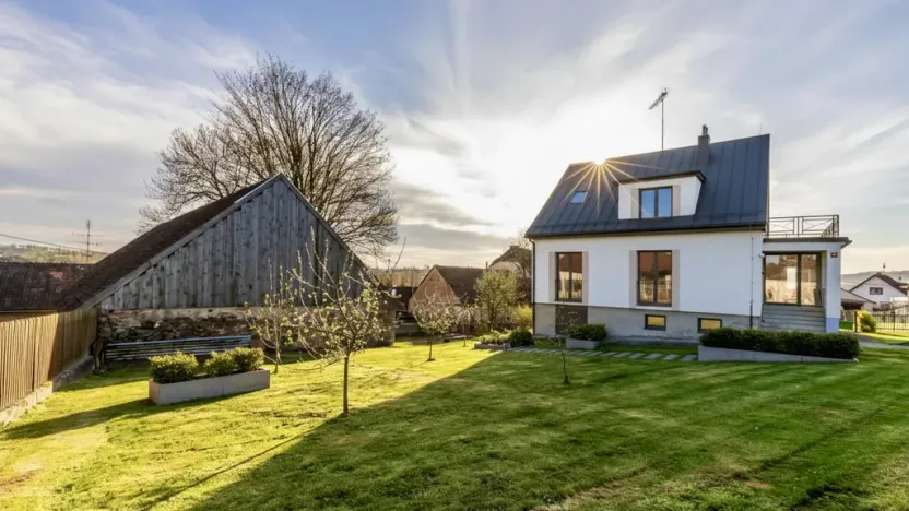 Prodej rodinného domu, Loket - Němčice, 162 m2