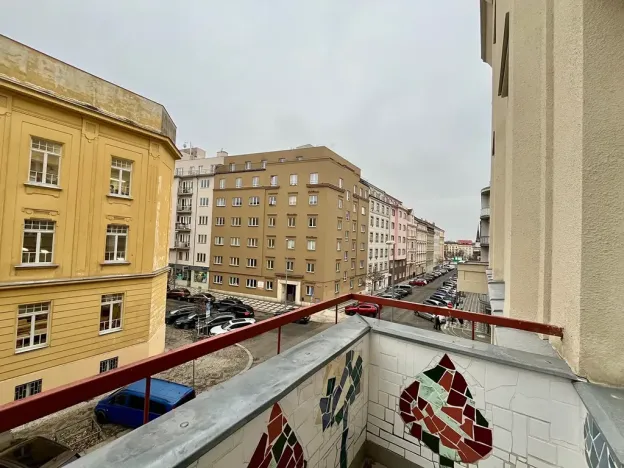 Pronájem bytu 3+1, Praha - Vinohrady, Velehradská, 94 m2