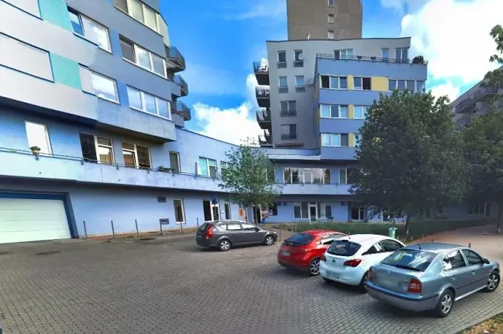 Pronájem garážového stání, Praha - Motol, Kudrnova, 18 m2