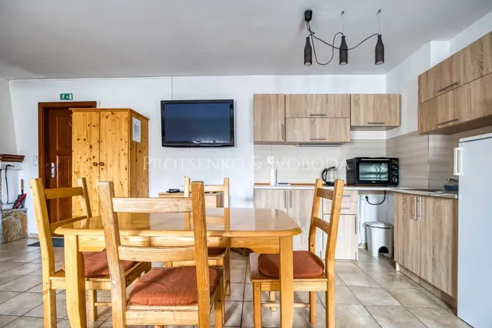 Prodej apartmánu, Nová Pec, 330 m2