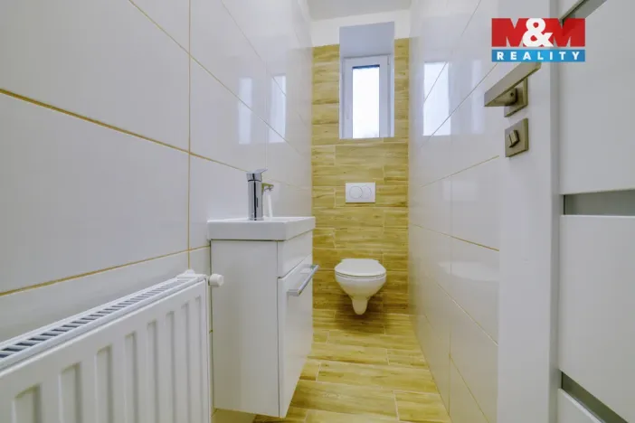 Prodej rodinného domu, Luby, Revoluční, 218 m2