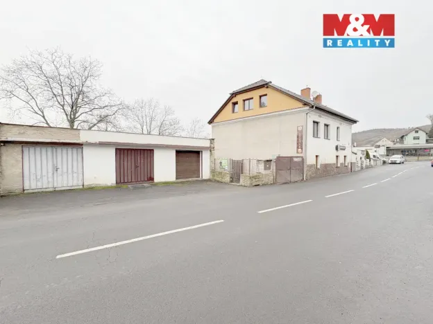 Prodej restaurace, Velké Žernoseky, 438 m2