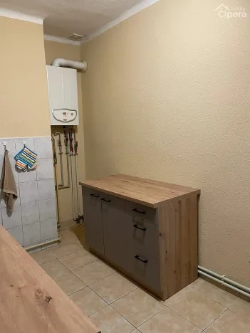 Pronájem bytu 2+1, Tisová, 57 m2