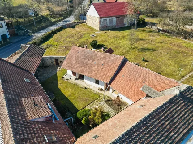 Prodej vícegeneračního domu, Nová Ves, 217 m2