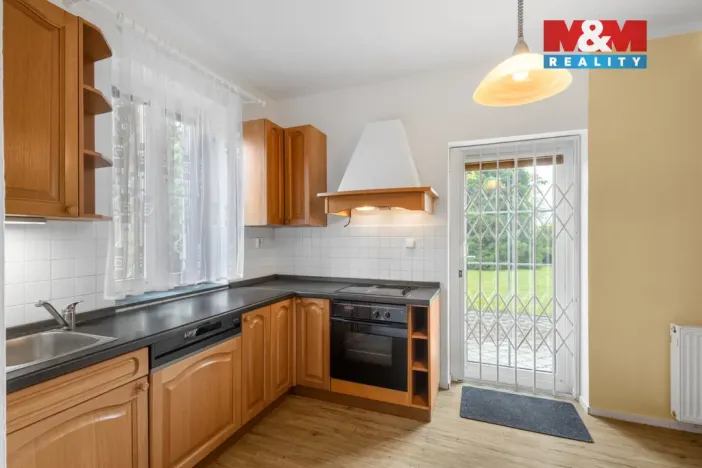 Prodej rodinného domu, Doksy, Polní, 188 m2