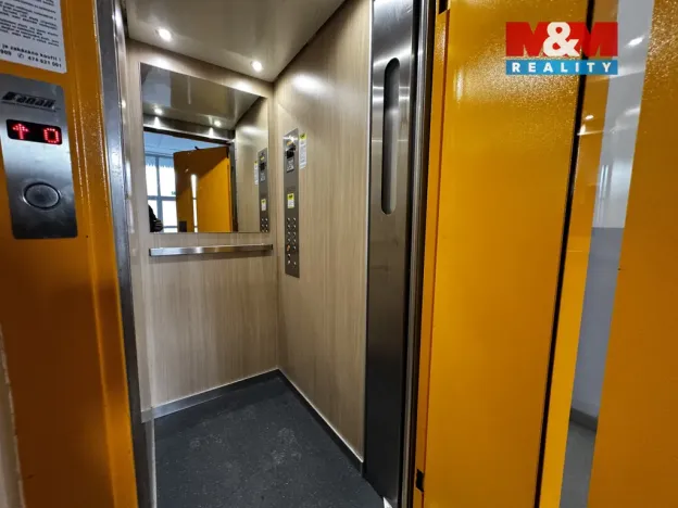 Prodej bytu 1+1, Chomutov, Palackého, 37 m2