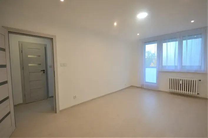 Pronájem bytu 1+1, Frýdek-Místek, Vítězslava Nezvala, 34 m2