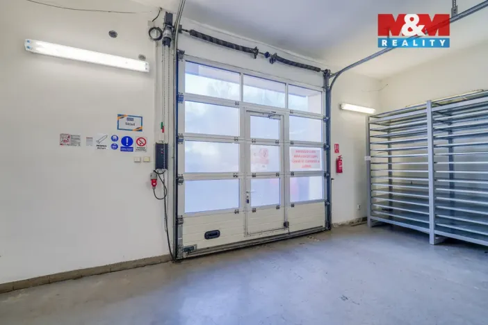 Pronájem skladu, Toužim, Plzeňská, 89 m2