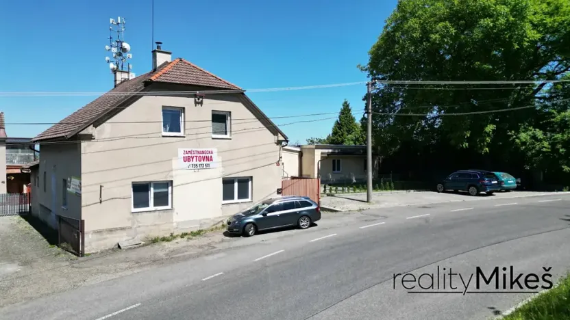 Prodej ubytování, Dobrovice, 500 m2