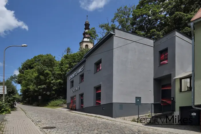 Pronájem kanceláře, Liberec, Na Žižkově, 173 m2