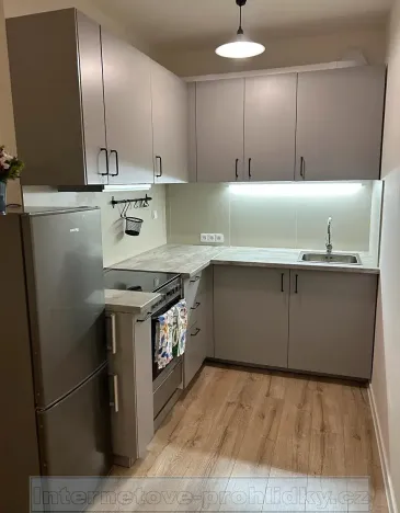 Pronájem bytu 2+kk, Praha - Hlubočepy, V remízku, 53 m2