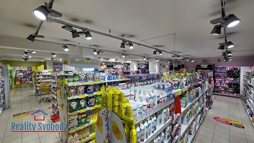 Pronájem obchodního prostoru, Frýdlant nad Ostravicí, Hlavní, 254 m2