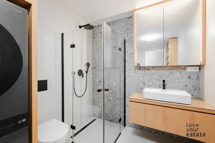 Pronájem bytu 2+kk, Praha - Košíře, Starokošířská, 40 m2