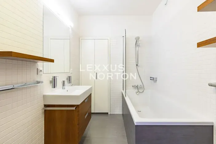 Prodej bytu 3+kk, Praha - Libeň, Krejčího, 73 m2