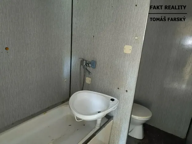 Pronájem bytu 1+kk, Děčín, Želenická, 25 m2