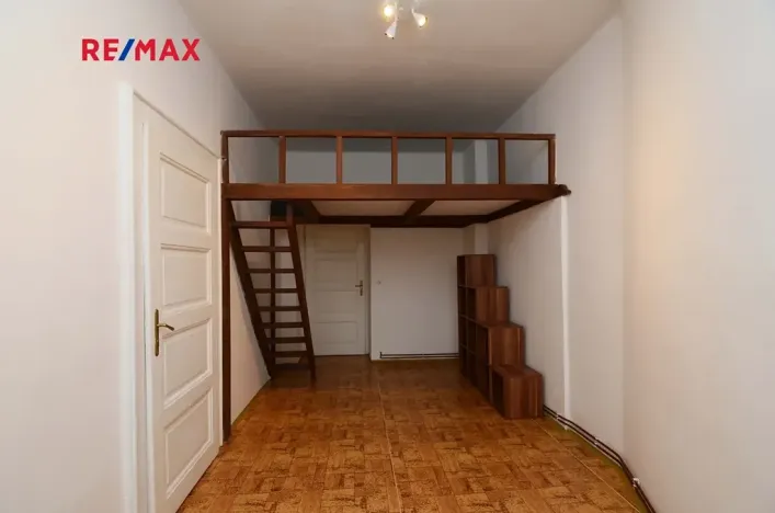 Pronájem bytu 2+1, Praha - Libeň, V mezihoří, 56 m2