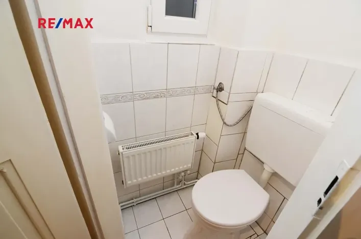 Pronájem bytu 2+1, Praha - Libeň, V mezihoří, 56 m2