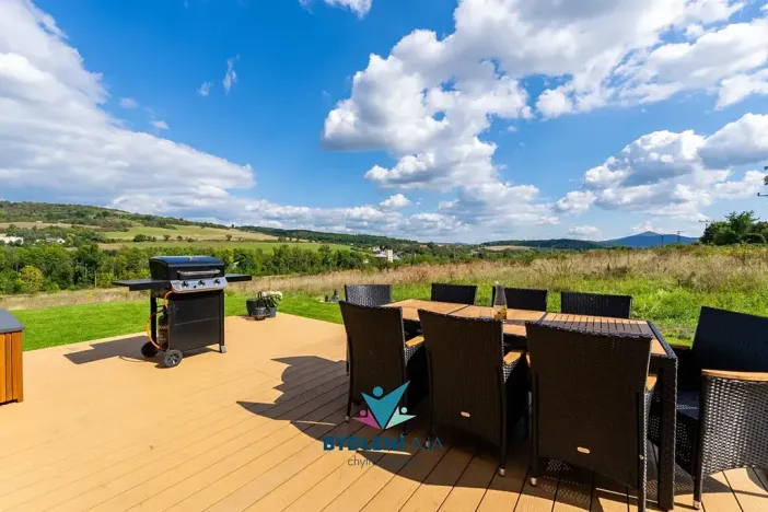 Prodej rodinného domu, Bystřany, 284 m2