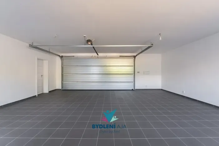 Prodej rodinného domu, Dubí, V Aleji, 206 m2