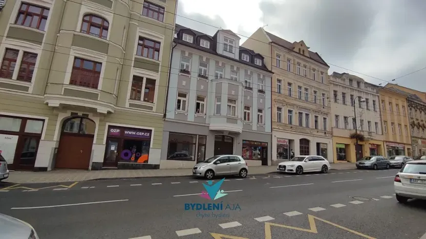 Pronájem obchodního prostoru, Teplice, Masarykova třída, 120 m2