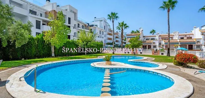 Prodej vily, Alicante, Španělsko, 87 m2