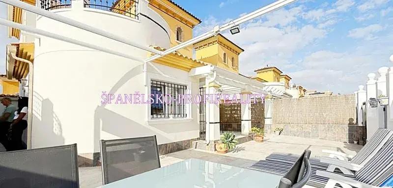 Prodej rodinného domu, Alicante, Španělsko, 105 m2