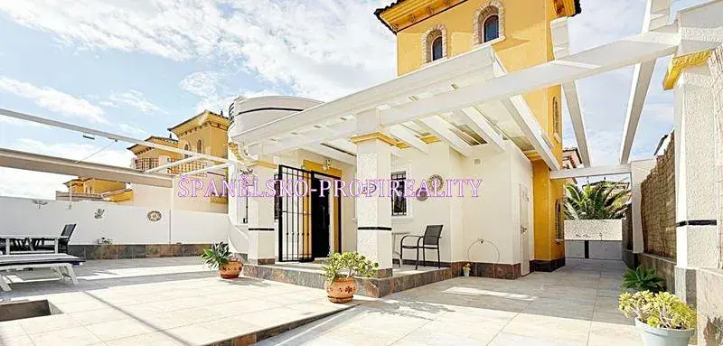 Prodej rodinného domu, Alicante, Španělsko, 105 m2