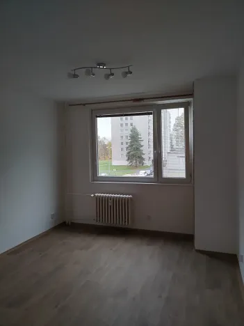 Pronájem bytu 2+kk, Pardubice, Lonkova, 55 m2